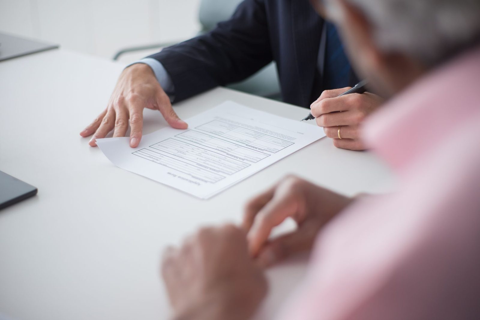 Evaluation criteria and weightings agreed before issue